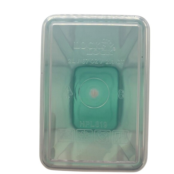 Lock & Lock 2 L 67 Oz 2.1 Qt Tall BPA-Free Storage Container W/ Green Snap Lid - Picture 3 of 4